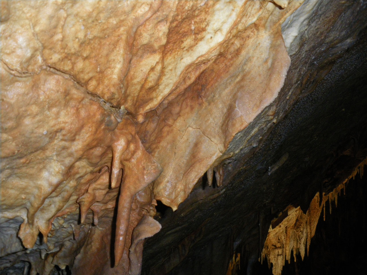 Foto de Cueva de Valdelajo en Crémenes, León